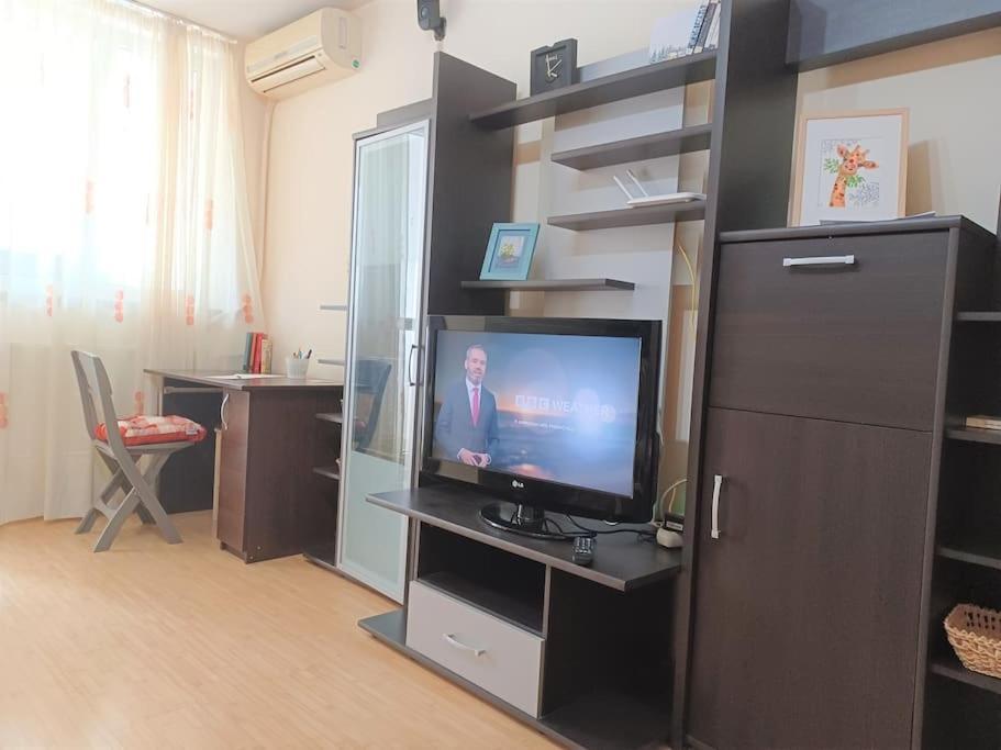 Garsoniera Linistita Zona Vitan Букурещ Екстериор снимка